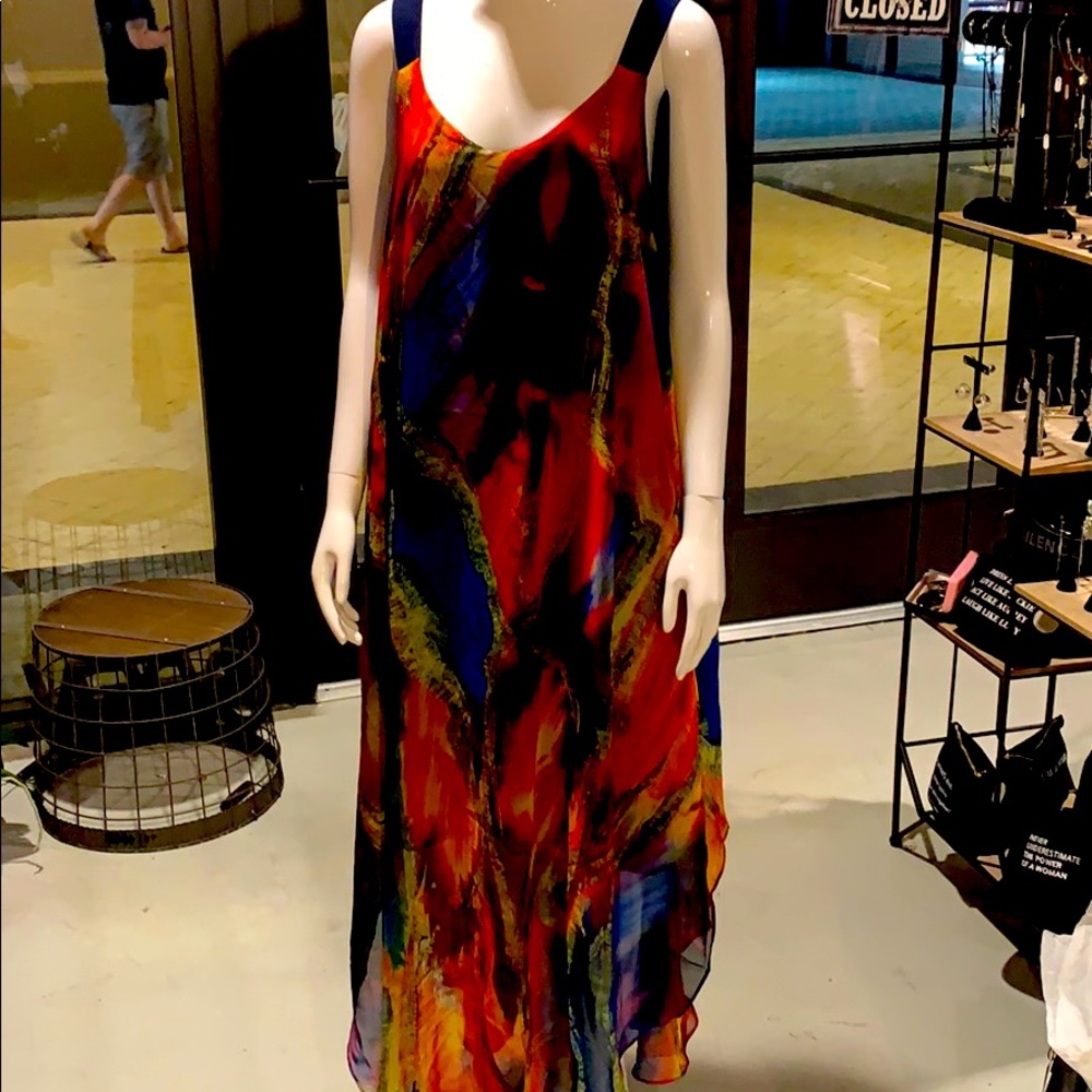 Maxi